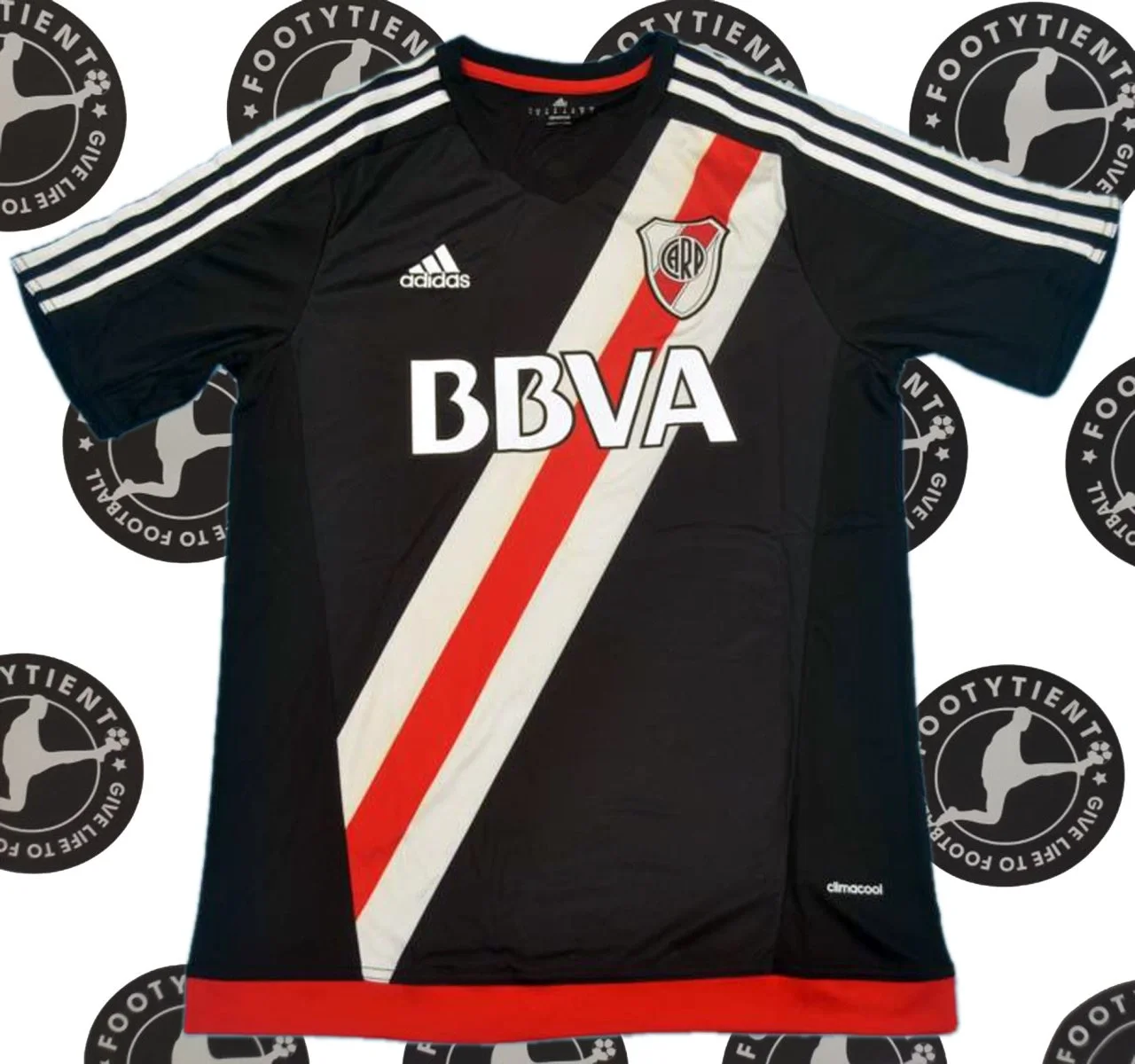 River Plate 2016 - 2017 Retro Forma