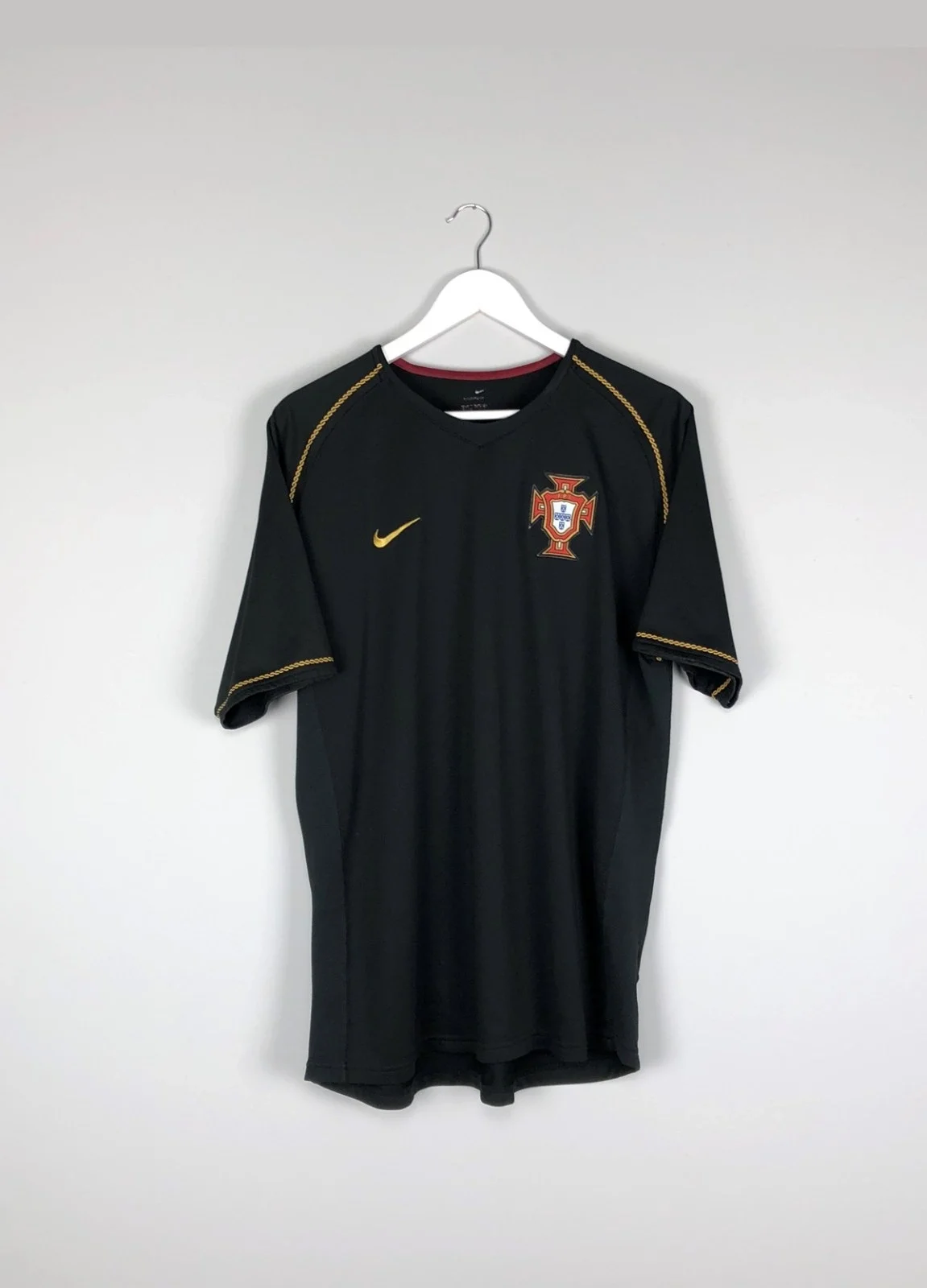 Portekiz 2006 Retro Forma Away