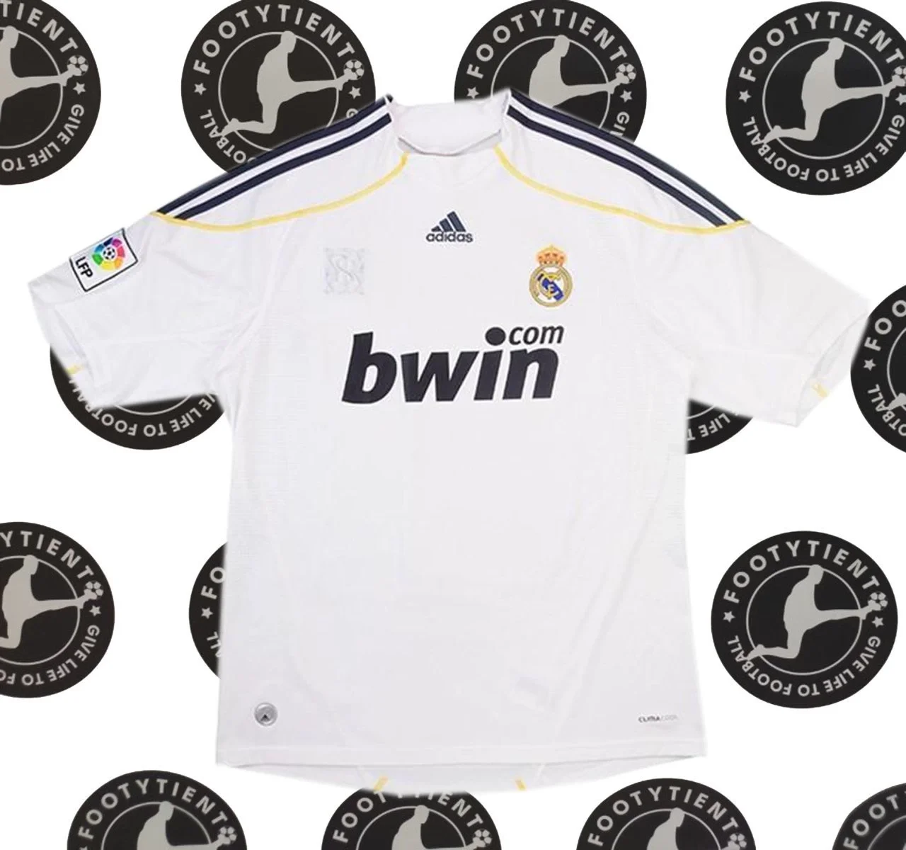 Real Madrid 2009 - 2010 Retro Forma